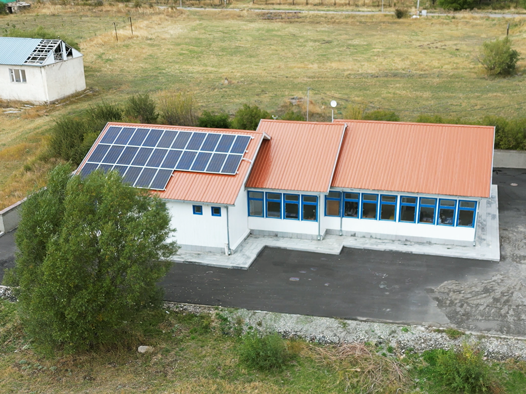 Renovierte Grundschule in Krashen